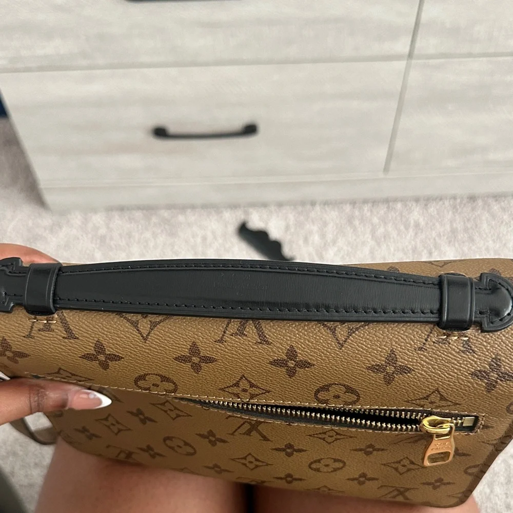 Louis Vuitton Two-Tone Monogram Crossbody Bag - Picture 13 of 16